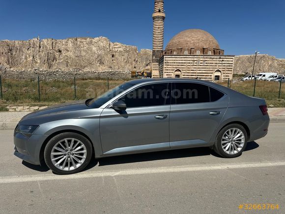 Hatasız Boyasız SuperB 1.6 TDI Style 2018 Model Van