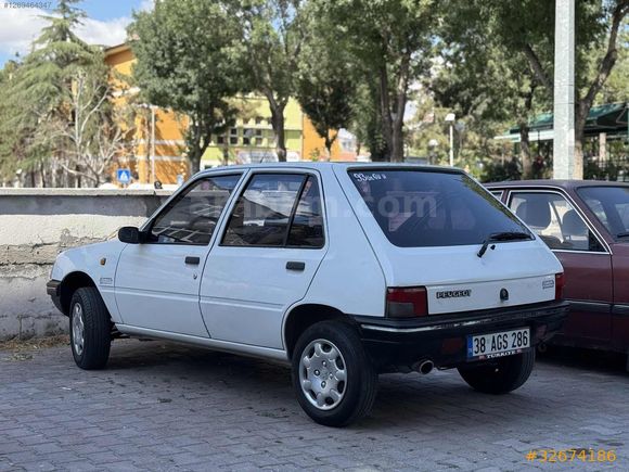 RAVZA OTOMOTİVDEN NADİR KALANLARDAN 205 HATASIZ