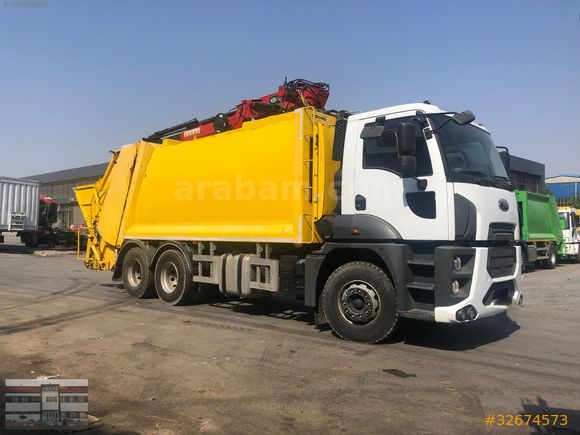 FORD CARGO 20+5 UZAKTAN KUMANDALI YERALTI VE YERÜSTÜ VİNÇLİ ÇÖP