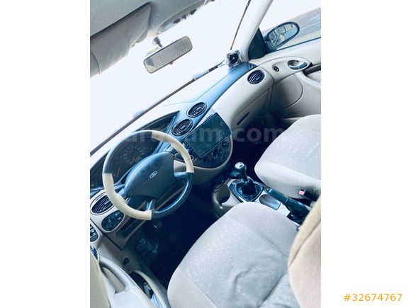 Sahibinden Ford Focus 1.6 Ghia 2000 Model 