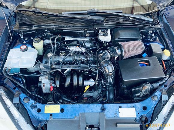 Sahibinden Ford Focus 1.6 Ghia 2000 Model 