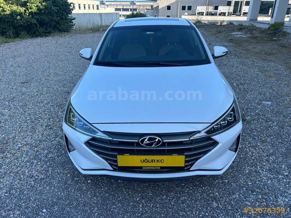 2020 HYUNDAİ ELANTRA OTOMATİK 300 PEŞİNAT KREDİ KARTINA 12 TAKSİ