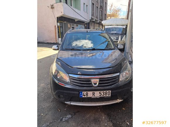 Sahibinden Dacia Sandero 1.5 dCi Stepway 2011 Model