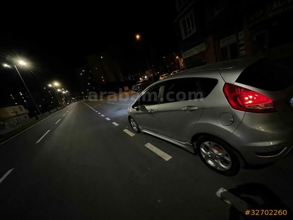Sahibinden Ford Fiesta Kaput Tavan Bagaj Orijinal