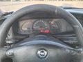 Opel Vectra 1.6 Acil