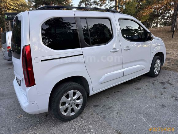 Sahibinden Opel Combo 1.5 CDTI Ultimate 2022 Model 