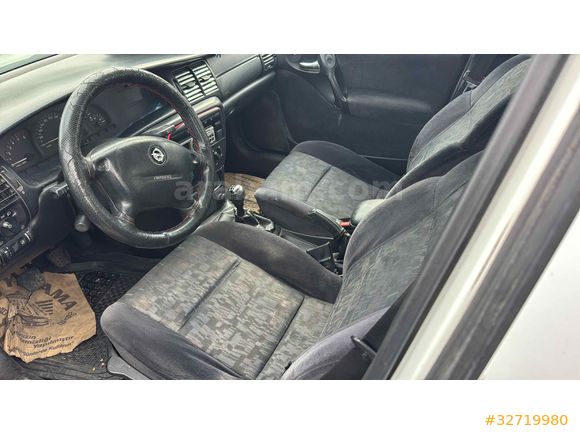 Galeriden Opel Vectra 2.0 DTI Comfort 2000 Model Tekirdağ