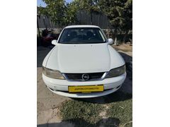 Galeriden Opel Vectra 2.0 DTI Comfort 2000 Model Tekirdağ