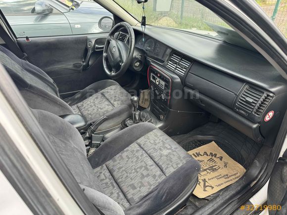 Galeriden Opel Vectra 2.0 DTI Comfort 2000 Model Tekirdağ