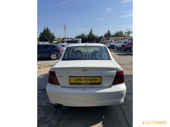 Galeriden Opel Vectra 2.0 DTI Comfort 2000 Model Tekirdağ