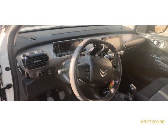 Sahibinden Citroen C4 Cactus 1.2 e-VTI Feel 2015 Model 