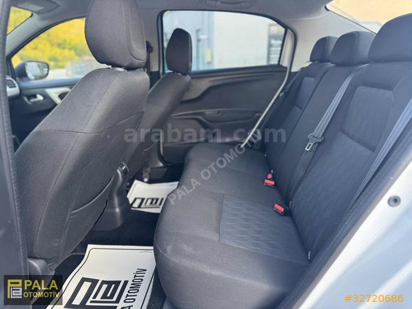 2022 MODEL HATASIZ BOYASIZ 1.5 100HP BLUEHDİ FEEL BOLD
