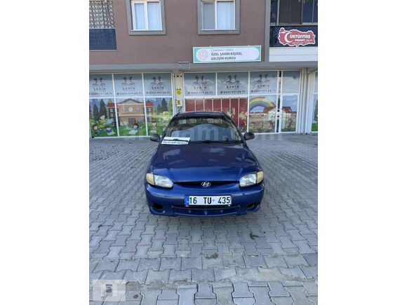 YÜCEL OTO GALERİDEN 2000 MODEL HYUNDAİ ACCENT