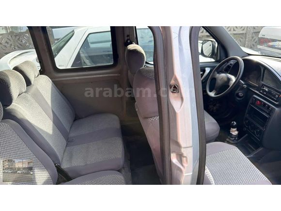 2000 MODEL PEUGEOUT PARTNER 1.9 COMBİ OTOMATIK CAMLAR