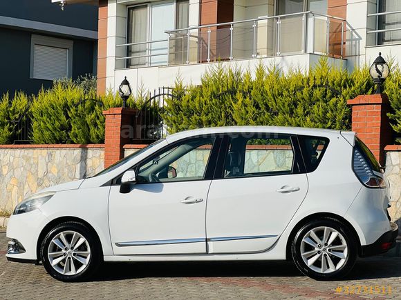 Sahibinden Renault Scenic 1.5 dCi Privilege 2012 Model