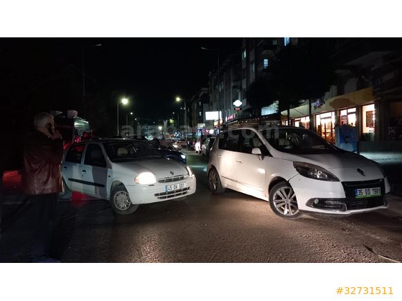 Sahibinden Renault Scenic 1.5 dCi Privilege 2012 Model