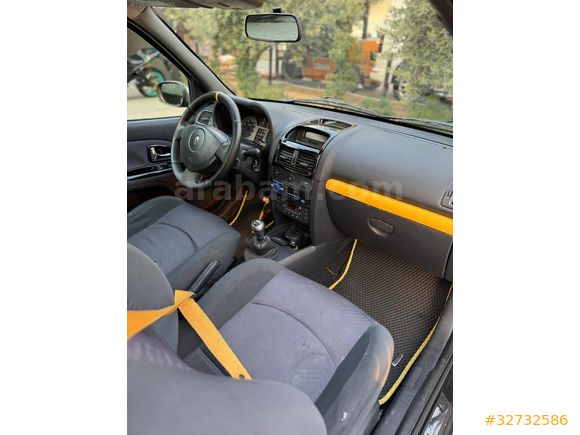 OCEAN AUTO'DAN TEMİZ BAKIMLI 1.6 CLİO