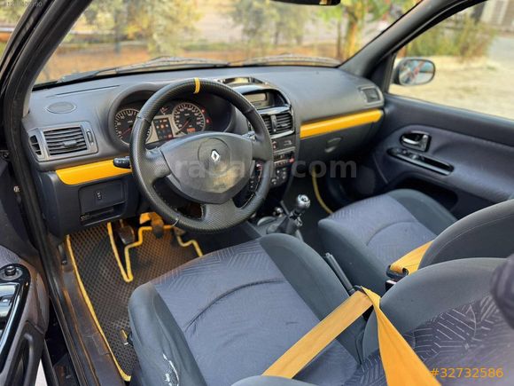 OCEAN AUTO'DAN TEMİZ BAKIMLI 1.6 CLİO