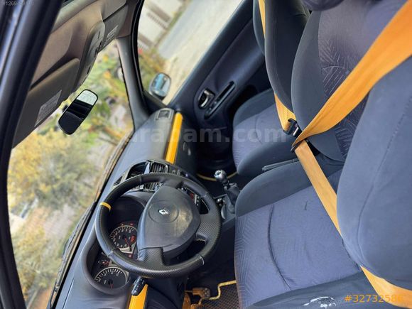 OCEAN AUTO'DAN TEMİZ BAKIMLI 1.6 CLİO