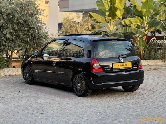 OCEAN AUTO'DAN TEMİZ BAKIMLI 1.6 CLİO