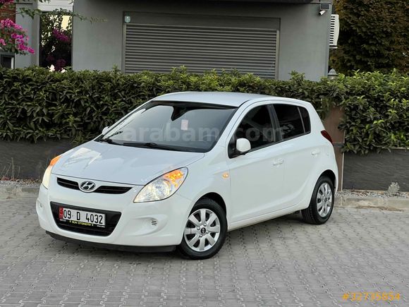 Galeriden Hyundai i20 1.4 CRDi Sense 2012 Model Aydın