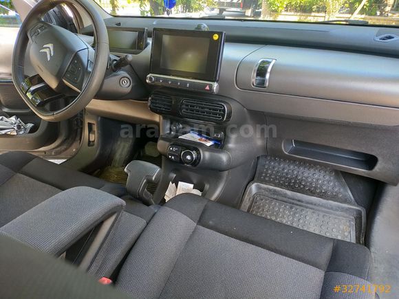 Sahibinden Citroen C4 1.2 eVTİ SHİNE 2015 Model