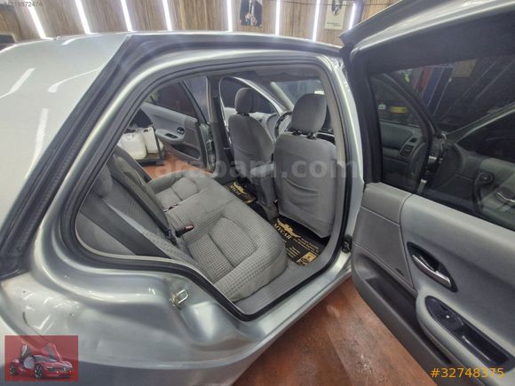 HASTASINA 2005 MODEL LAGUNA ll 1.6 16VALF