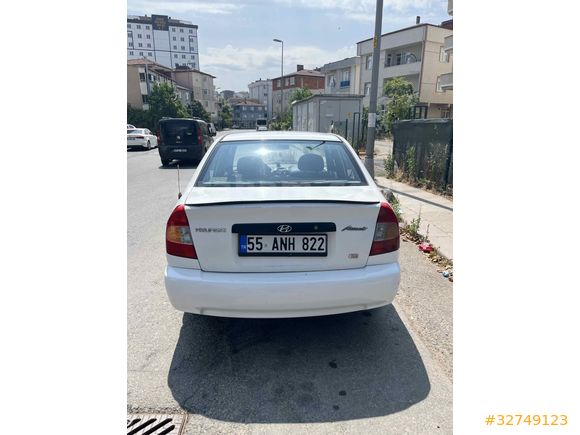 Sahibinden Hyundai Accent 1.5 CRDi GLS 2003 Model 