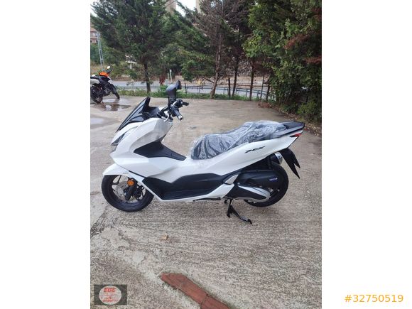 2023 MODEL HONDA PCX 125CC ( 0 ) KM HATASIZ ÇİZİKSİZ