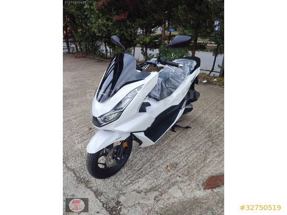 2023 MODEL HONDA PCX 125CC ( 0 ) KM HATASIZ ÇİZİKSİZ