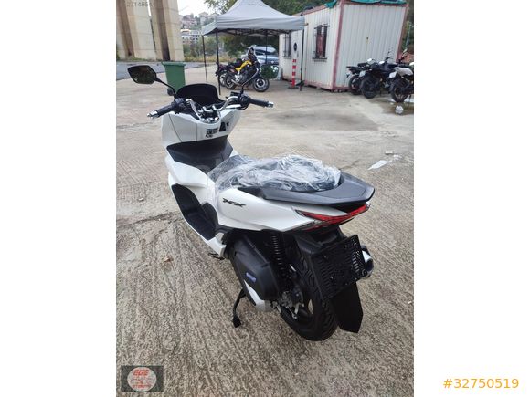 2023 MODEL HONDA PCX 125CC ( 0 ) KM HATASIZ ÇİZİKSİZ