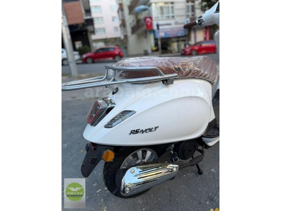 REVOLT RS4 2025 - 50CC / VADE FARKSIZ 6-8 TAKSİT! 81 İLE TESLİM!