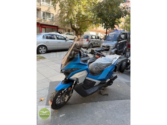 REVOLT RSX7 150CC MAXİSCOOTER - SU SOĞUTMA / FARKSIZ 6-8 TAKSİT!