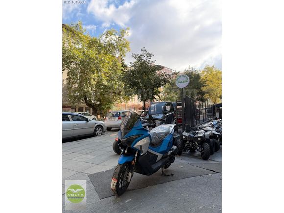 REVOLT RSX7 150CC MAXİSCOOTER - SU SOĞUTMA / FARKSIZ 6-8 TAKSİT!