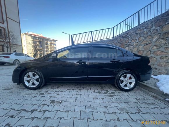 Sahibinden Honda Civic 1.6 i-VTEC Elegance 2011 Model 