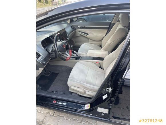 Sahibinden Honda Civic 1.6 i-VTEC Elegance 2011 Model 
