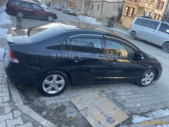 Sahibinden Honda Civic 1.6 i-VTEC Elegance 2011 Model 
