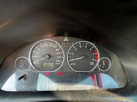 Carisma 1.6 GLX 99 Model  KLİMALI