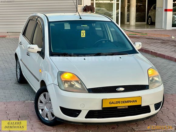 2004 MODEL DİZEL FİESTA DEĞİŞENSİZ