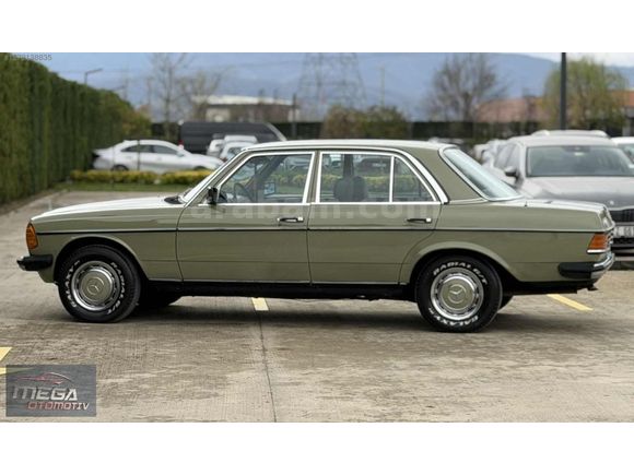 MEGA OTOMOTİV'DEN 1983 MODEL OTOMATİK W123 230E..KLİMALI