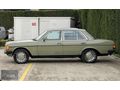 MEGA OTOMOTİV'DEN 1983 MODEL OTOMATİK W123 230E..KLİMALI