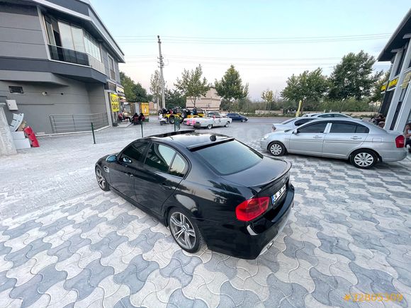 8 YILLIK SAHİBİNDEN BMW 320i 197 bin km de