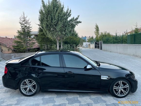 8 YILLIK SAHİBİNDEN BMW 320i 197 bin km de