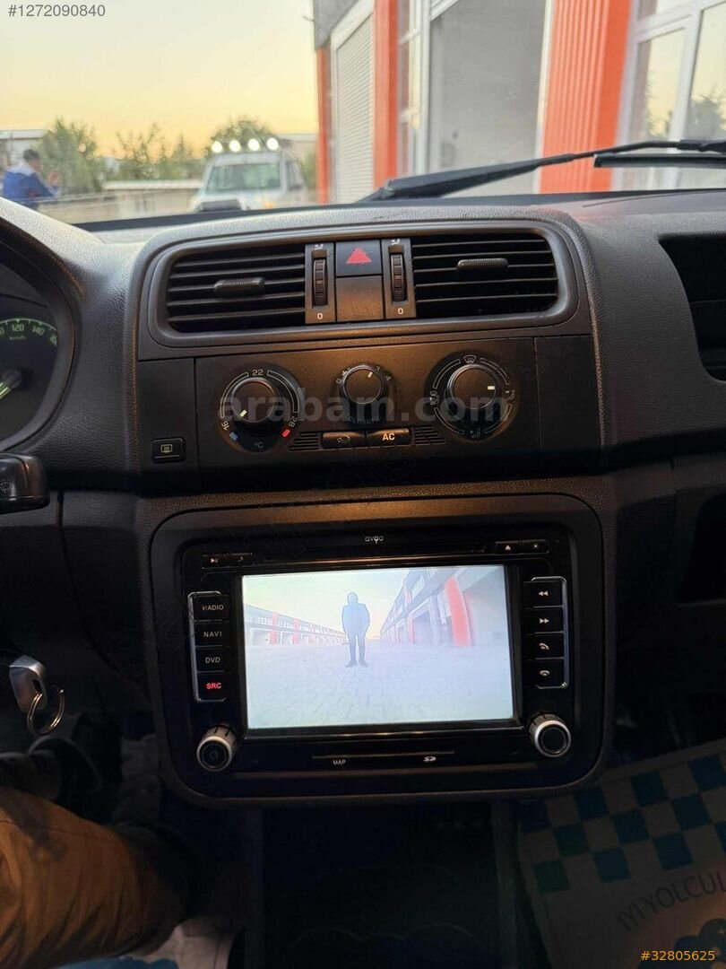 Galeriden Skoda Roomster 1.2 2008 Model Afyonkarahisar 283.000 km Siyah 5