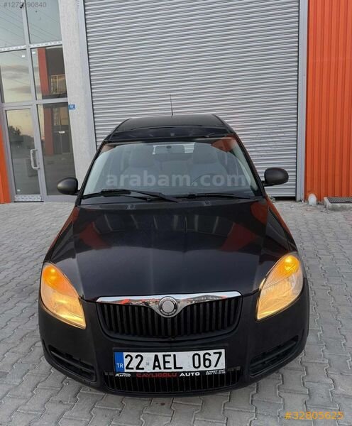 Galeriden Skoda Roomster 1.2 2008 Model Afyonkarahisar 283.000 km Siyah