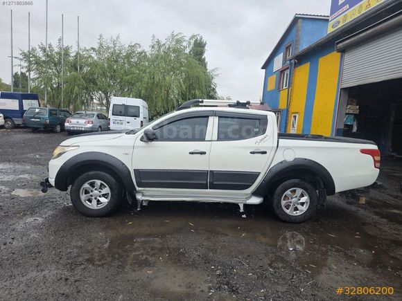 ERBENLERDEN ÇOK TEMİZ 2017 MODEL 4X4 L200