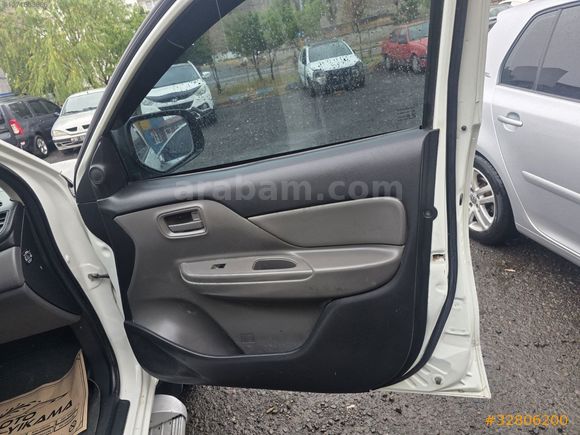 ERBENLERDEN ÇOK TEMİZ 2017 MODEL 4X4 L200