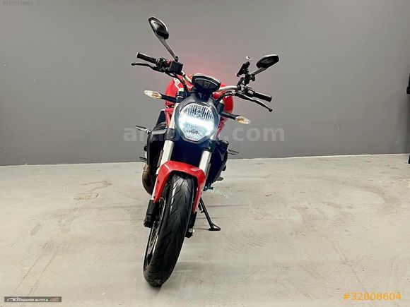 2020 DUCATI MONSTER 821 BOYASIZ KORLAS DESMO BAKIMLI 16.000 KM