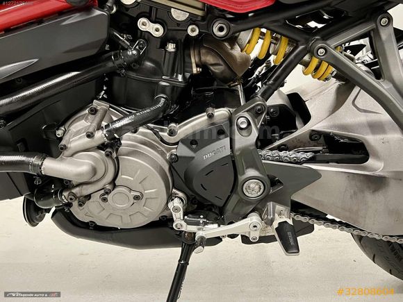 2020 DUCATI MONSTER 821 BOYASIZ KORLAS DESMO BAKIMLI 16.000 KM