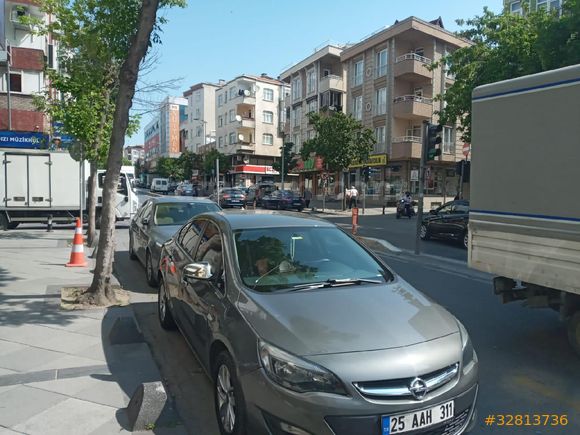 iletişim numarası açıklamada Acill Sahibinden Opel Astra 1.6 Edition Plus 2018 Model